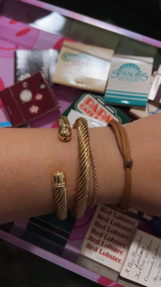 Lana - Large Gold Bangle